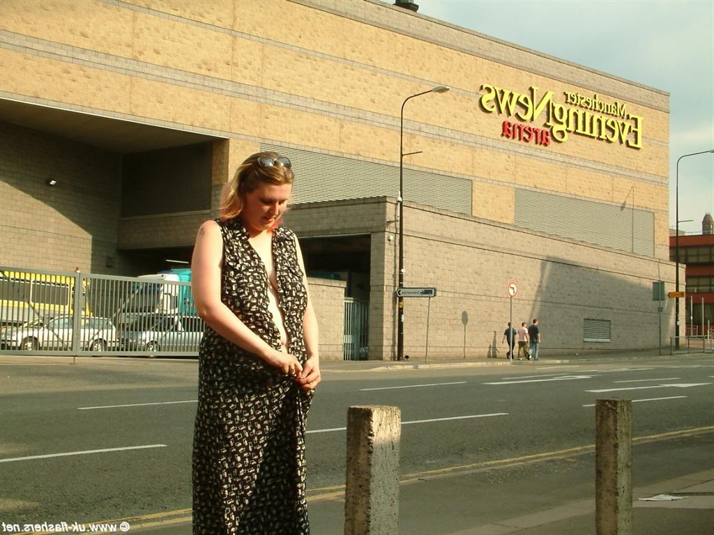 16P Kayte nude in public and uk amateur bbw flashing tits and pussy downtown with re
