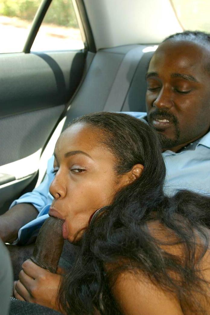 15P Hot amateur black sluts in gangbang