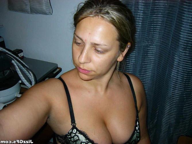 17P Blondie amateur teen sucking cock and getting facial cumshot