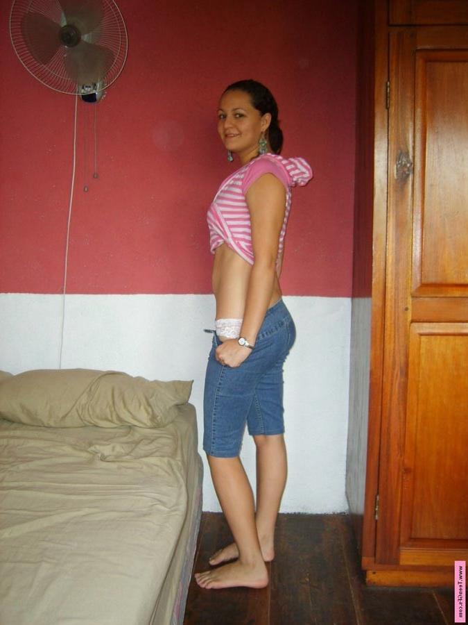 17P Amateur teen in sexy white lingerie showing her tight body