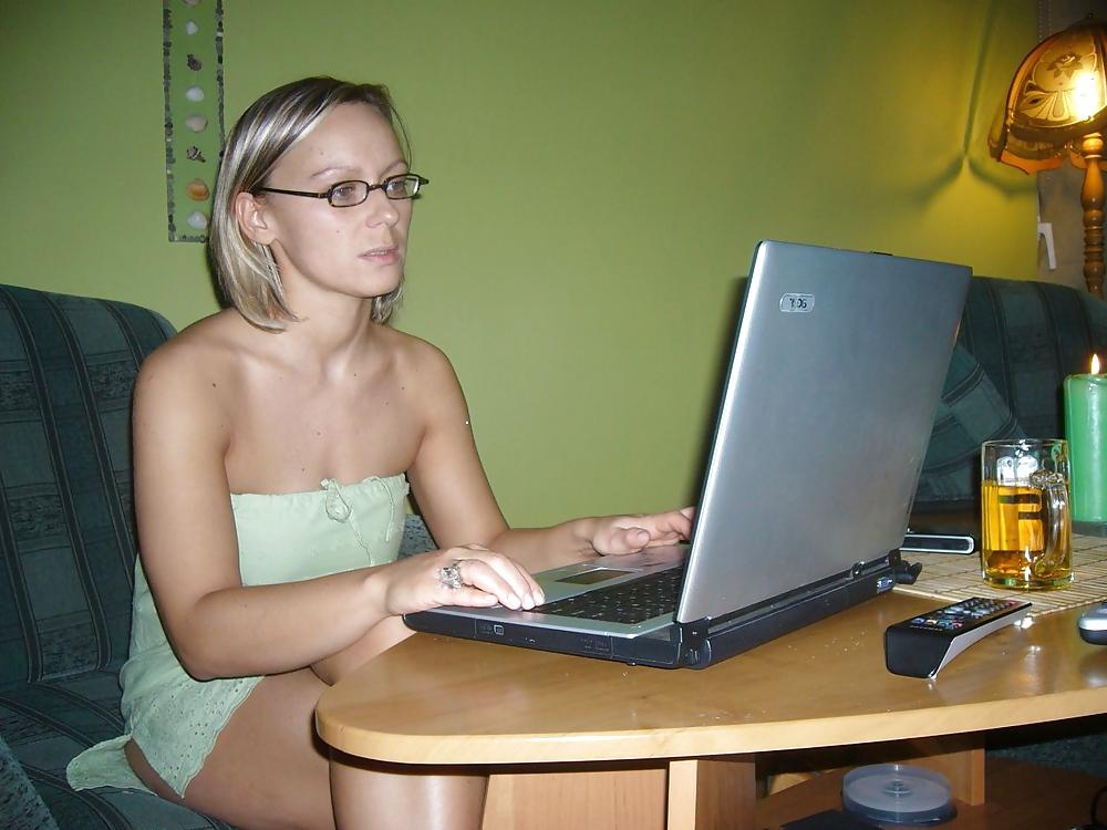 16P Blonde amateur in glasses