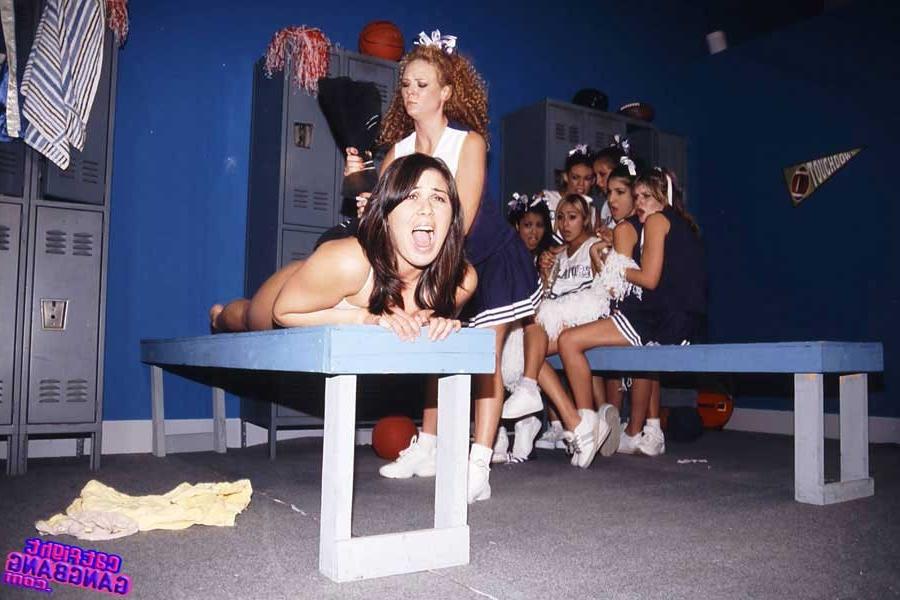 15P Lesbians cheerleaders in gangbang sex with big toys