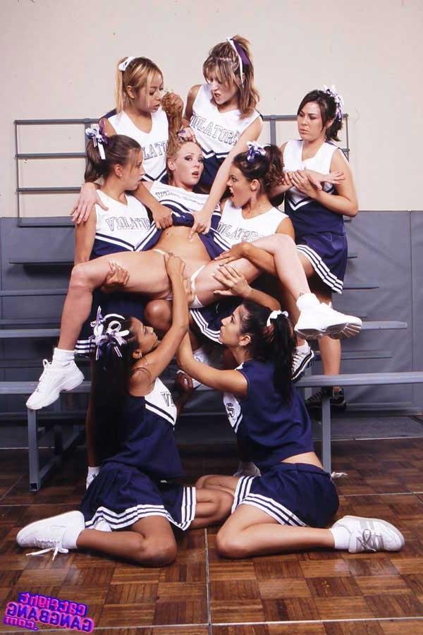 15P Lesbians cheerleaders in gangbang sex with big toys