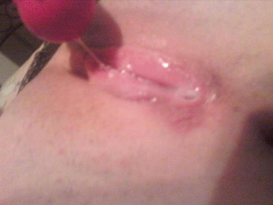 15P Real amateur girlfriends taking cumshots