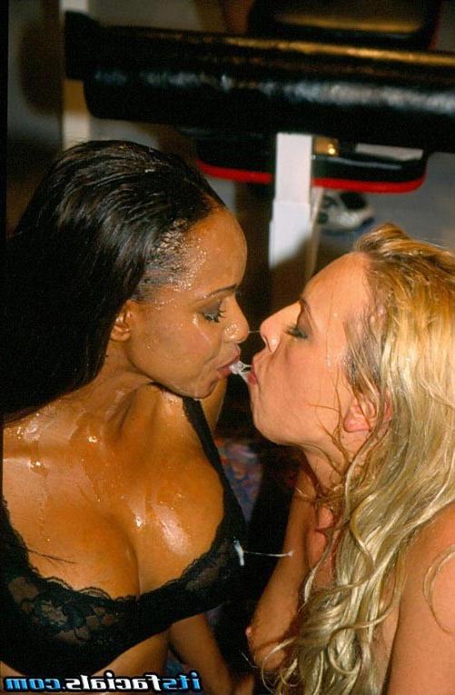 17P Two pornstars in massive gangbang bukkake session