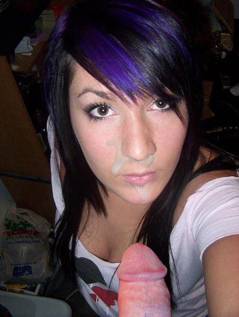 15P Real amateur girlfriends getting facials