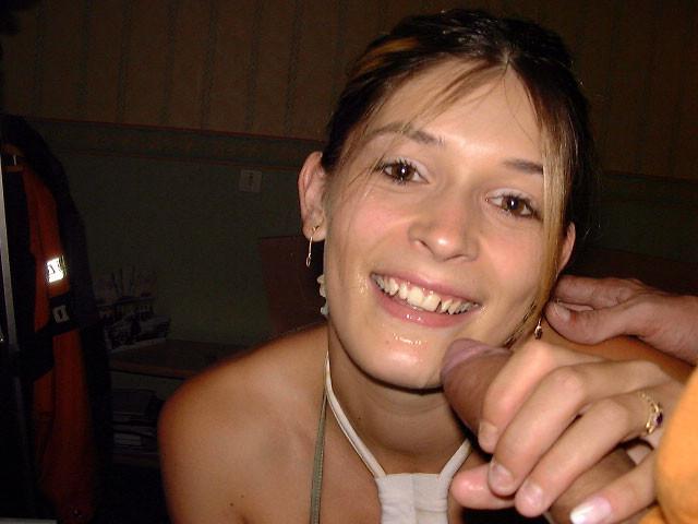 15P Real amateur girlfriends getting facials