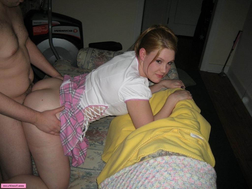 15P Real amateur girlfriend gets fucked and facialed in homemade pix