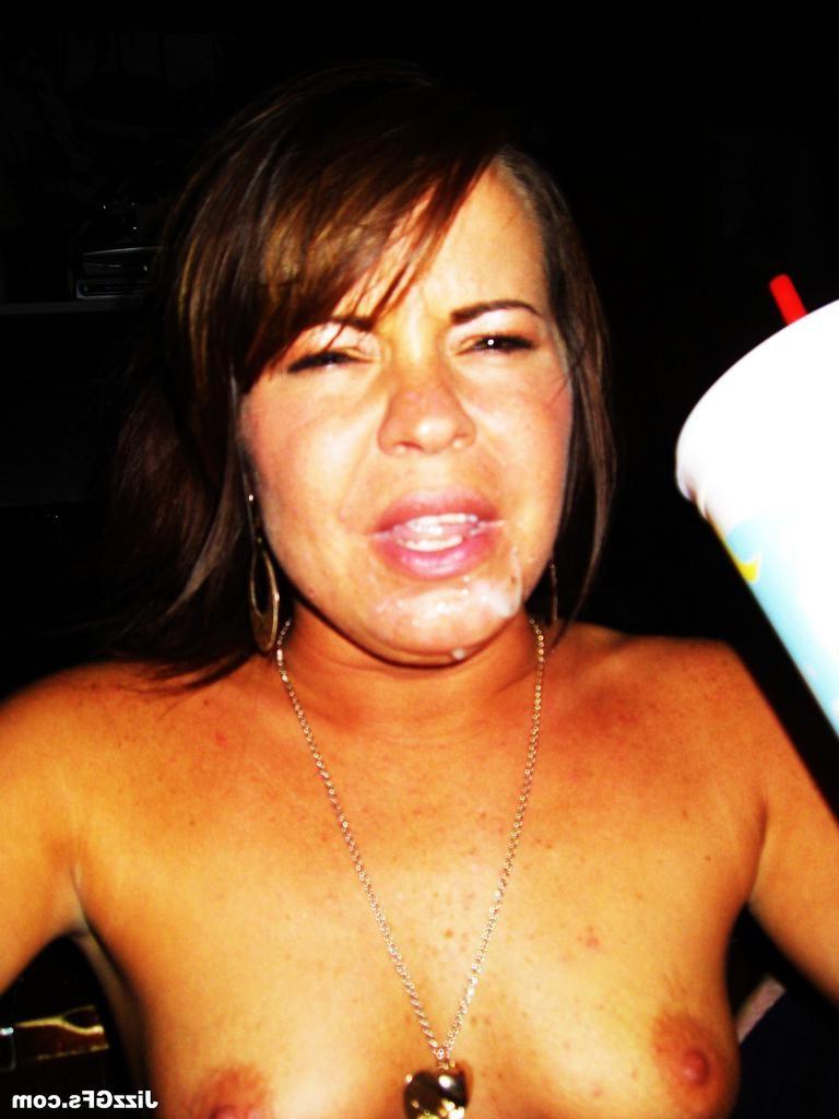 15P Amateur wife gives blowjob for facial cumshot in homemade pix