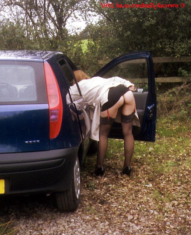 16P Naughy mature amateur housewife flashing the local village and posing in public