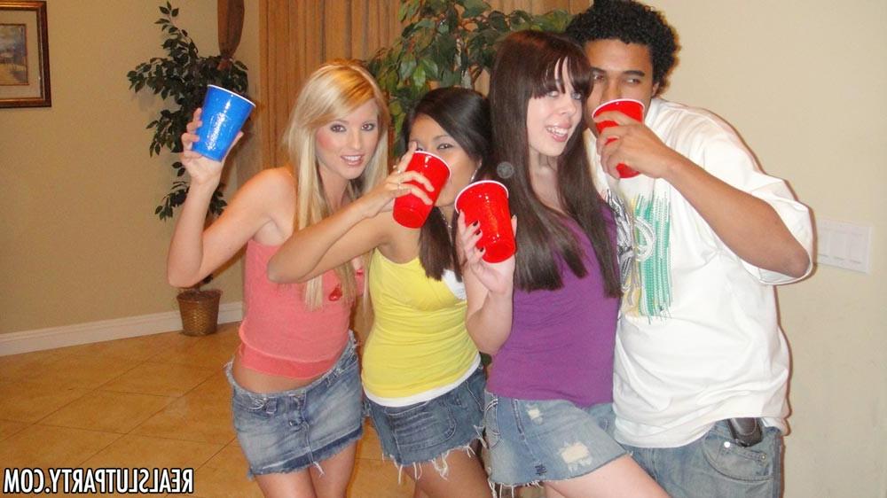 17P Drunk and beautiful girls in hard gangbang party sex