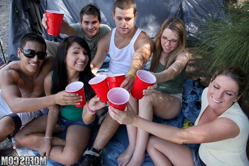 17P Horny teens fucking hard sex and sucking in gangbang party