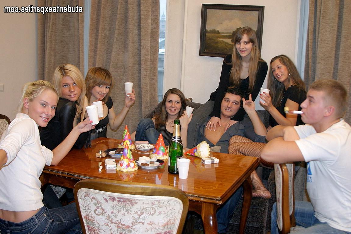 16P Amateur babes enjoying with hardcore fuck orgy