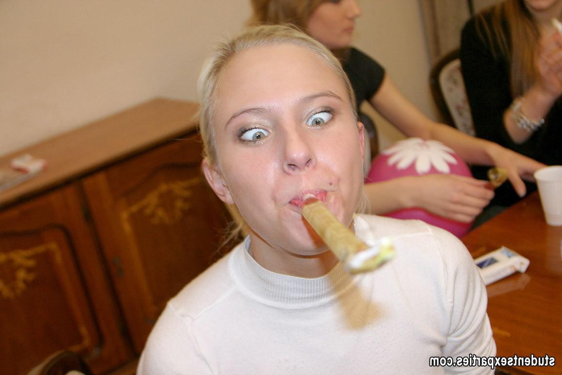 16P Hardcore fuck action at amateur students party