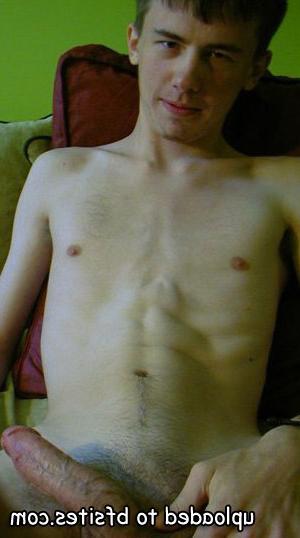 20P Homemade amateur guys naked