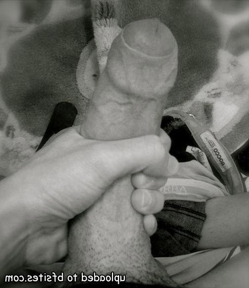 20P Homemade amateur guys naked