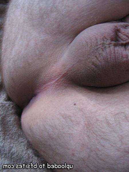 20P Homemade amateur guys naked