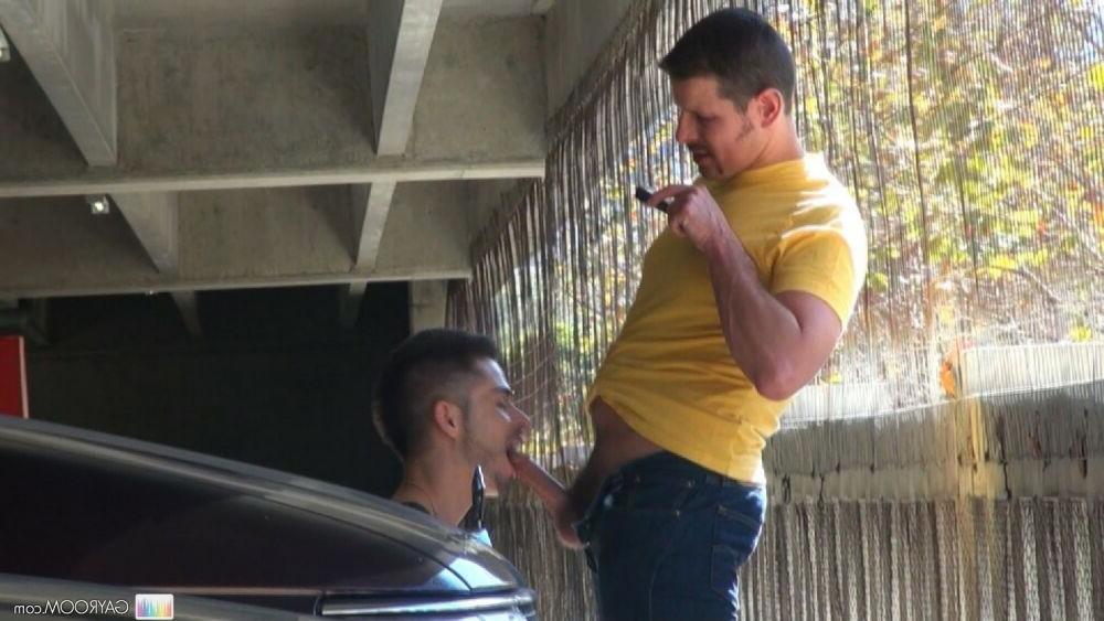 15P Horny amateur gays posing and fucking gallery 13