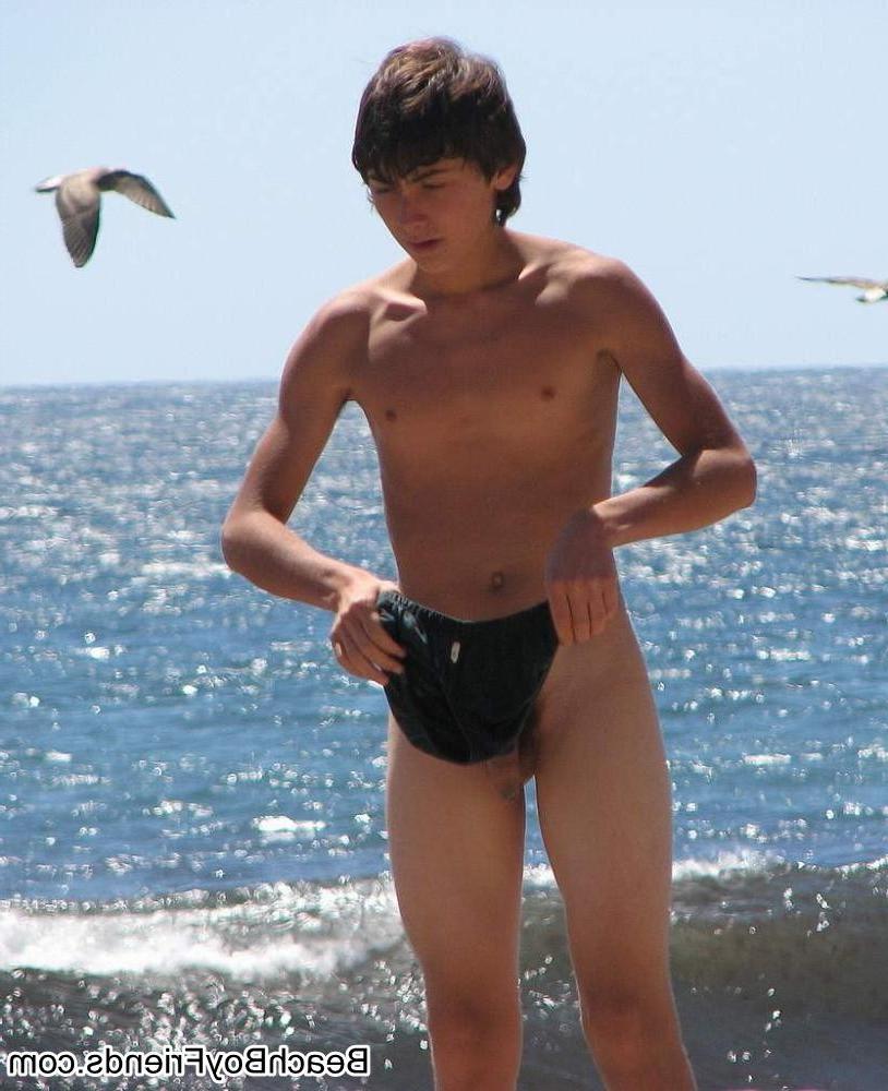 10P Amateur boys showing off some skin by posing topless outdoor