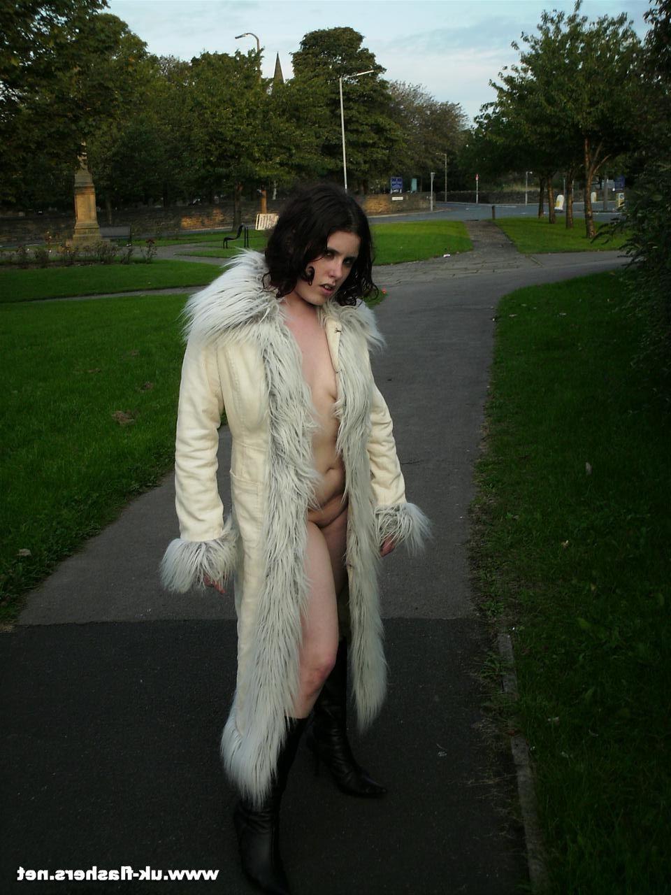 16P Uk amateur babes in public with chubby girl next door Rebecca on an exhibitionis