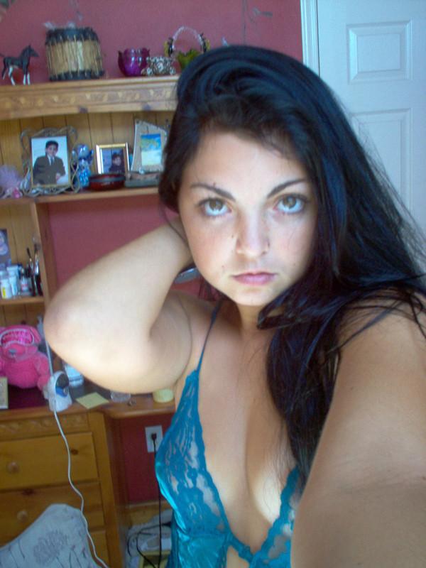 15P Amateur self-shooting teens showing their bodies