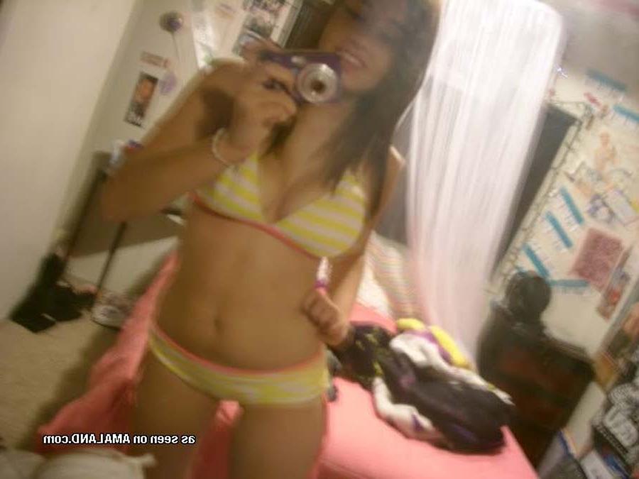 15P Many hottest amateur teens and babes posing on camera