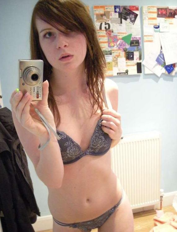15P Amateur self-shooting teens showing their bodies