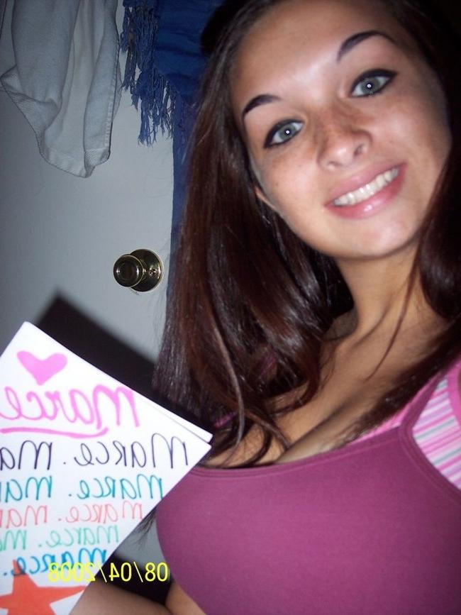 15P Cutie amateur girls showing tits and sweet pussies