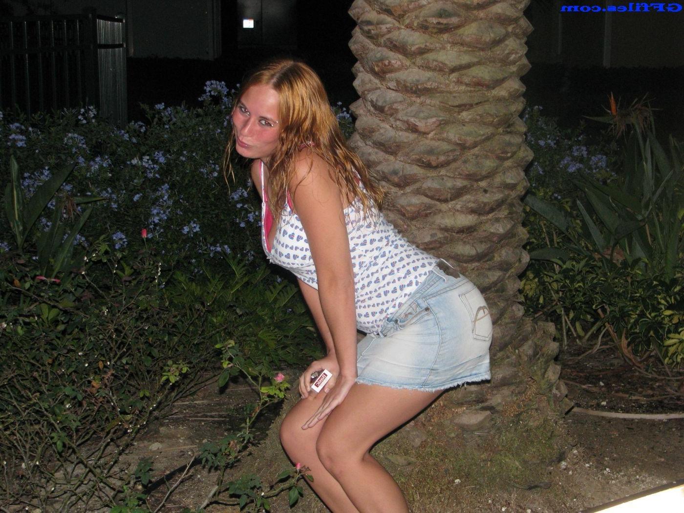 16P Amateur homemade teen girls