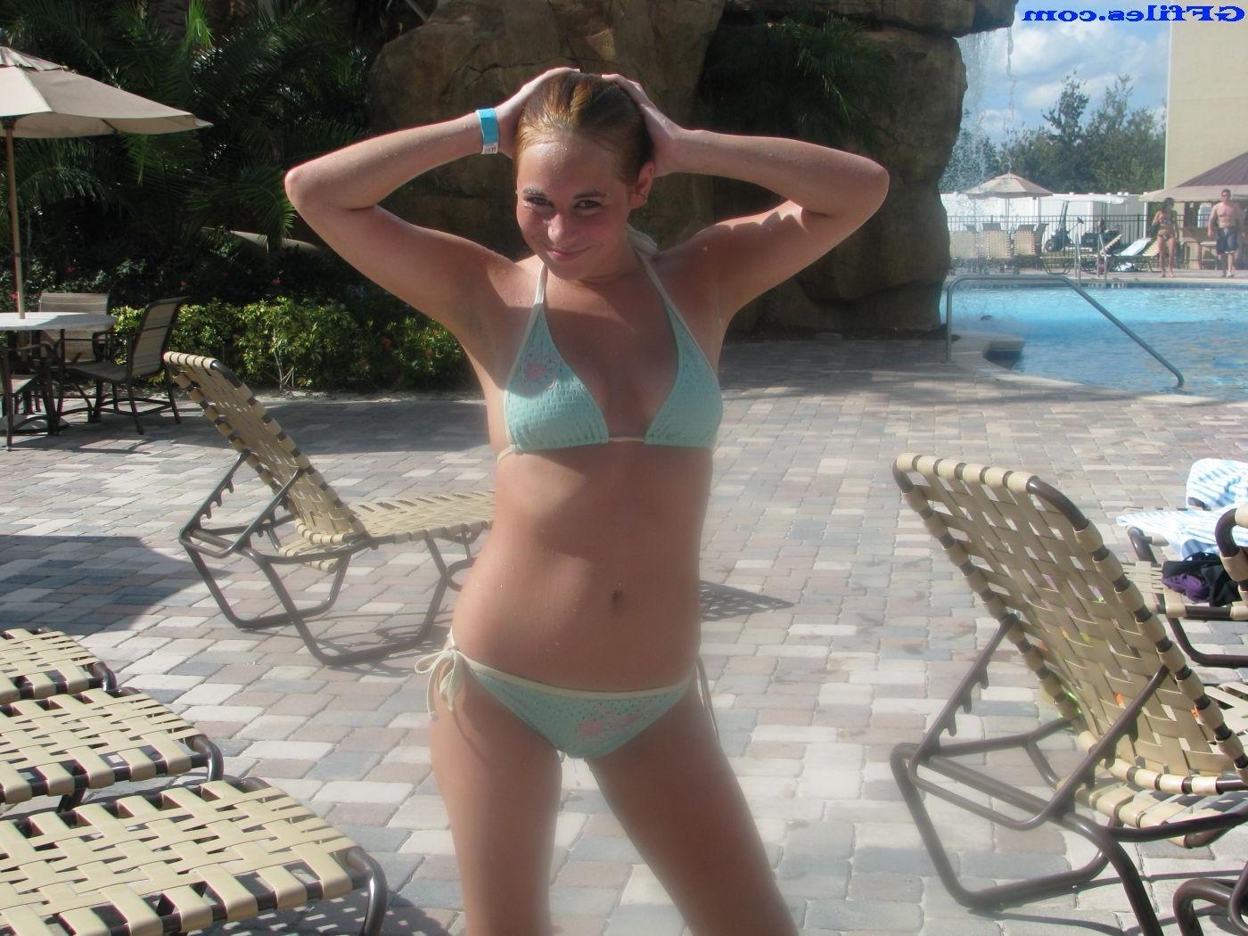 16P Amateur homemade teen girls