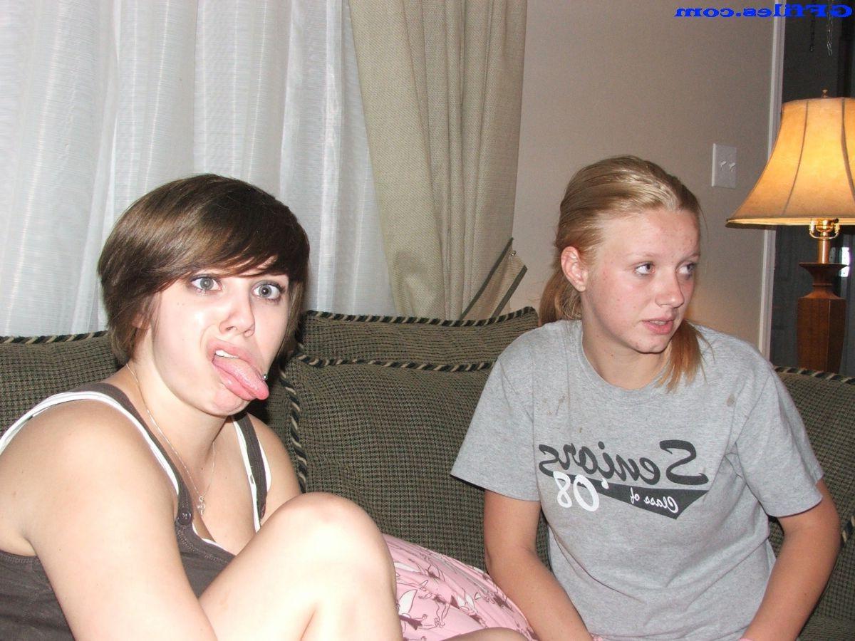 16P Amateur homemade teen girls