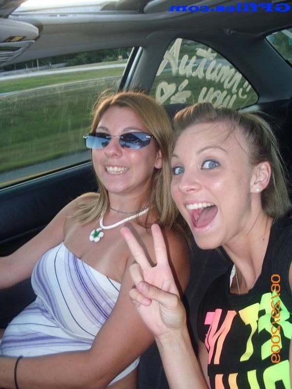16P Amateur homemade candid teen girls selfshots