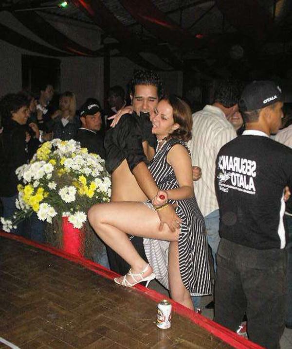 15P Drunk amateur babe in action