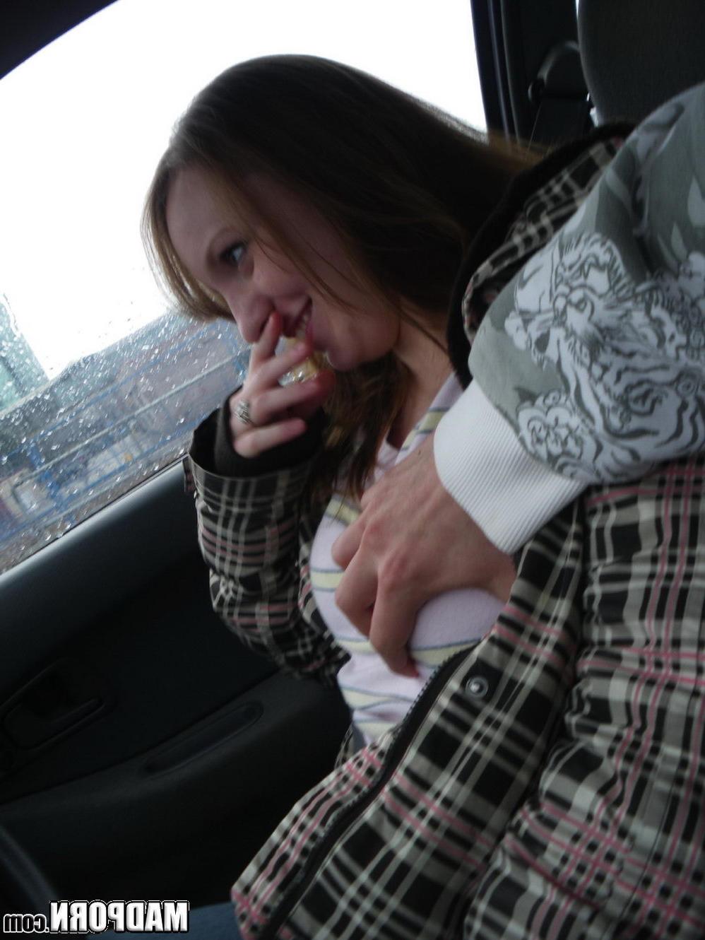 15P Real amateur couples pawn their sextapes