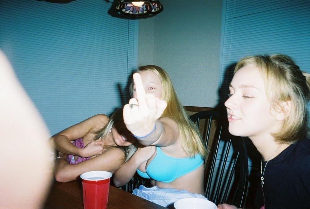 15P Nice sexy amateur girls posing in front of camera
