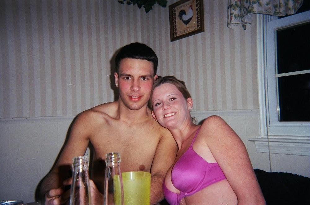 15P Nice sexy amateur girls posing in front of camera