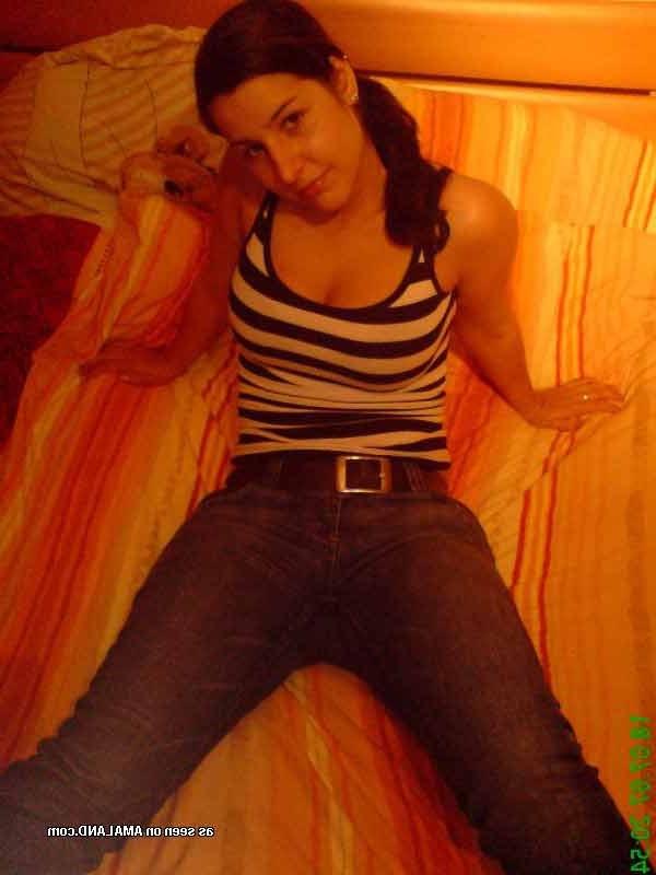 15P Busty amateur latina teasing on camera