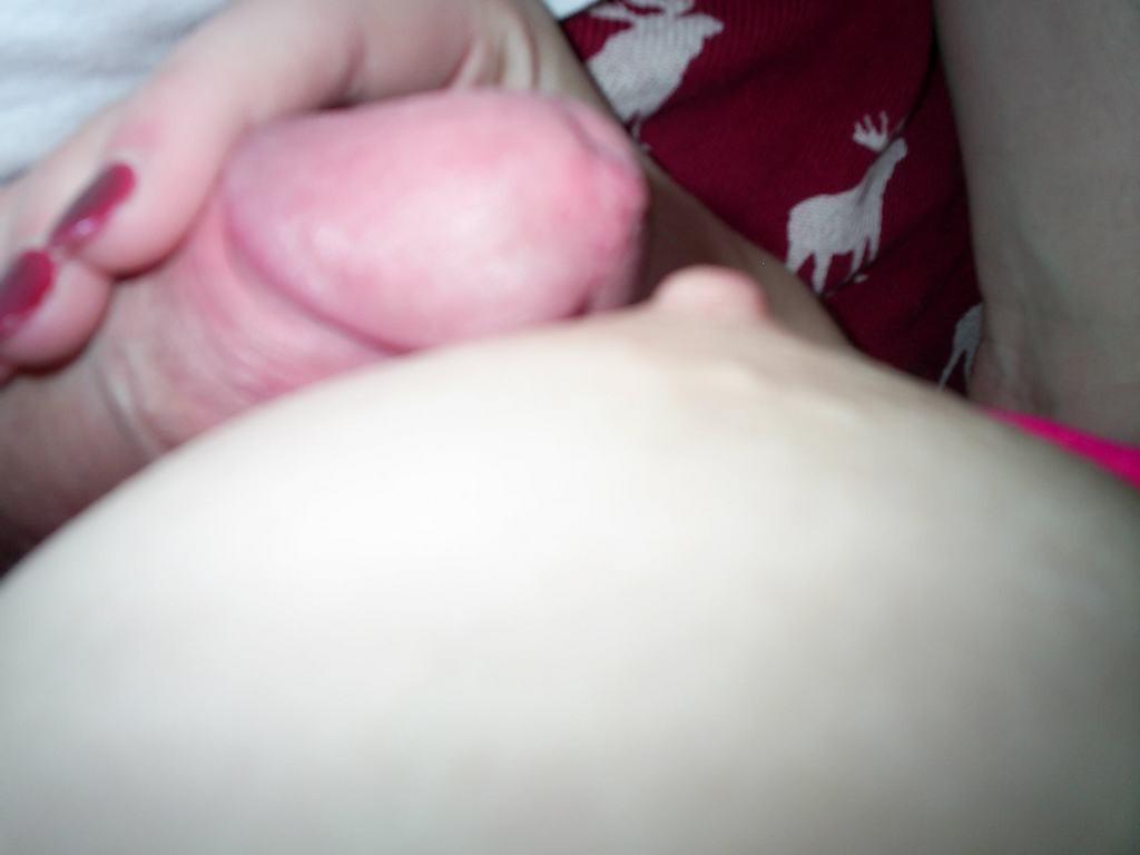 15P Chubby amateur GF sucks and teases cock and gets pussy licked
