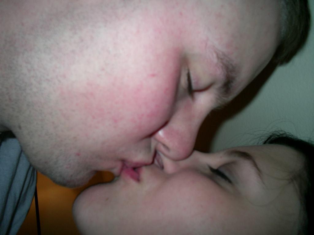 15P Chubby amateur GF sucks and teases cock and gets pussy licked
