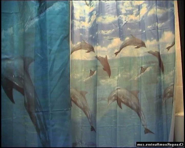 15P Spy on a hot amateur babe in shower