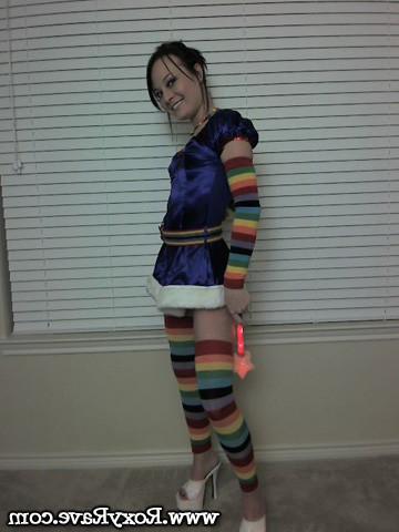 16P Amateur teen girl in colorful socks