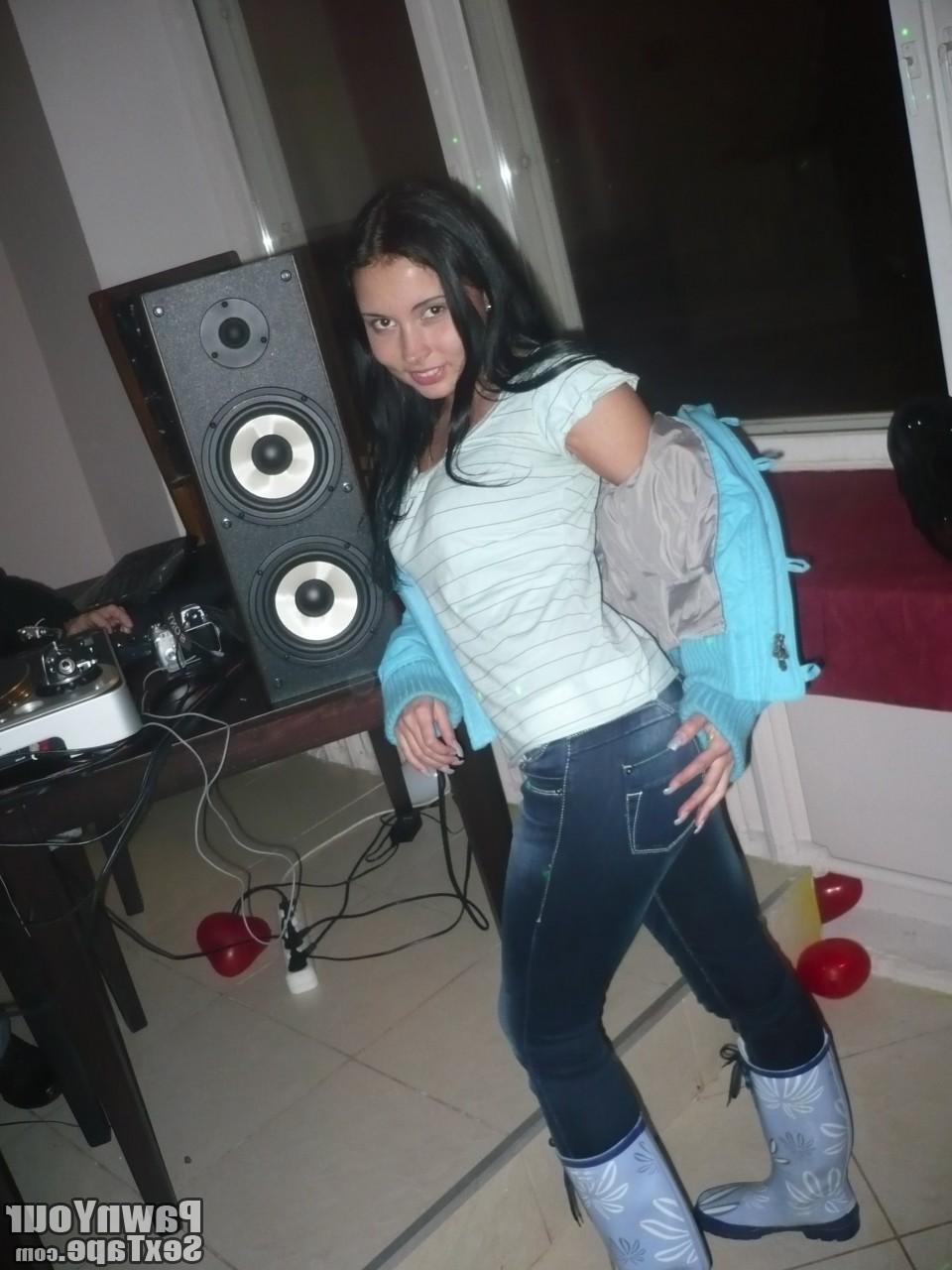 15P Hot babe Sandra and her BF hit the town and fuck in public bathrooms.