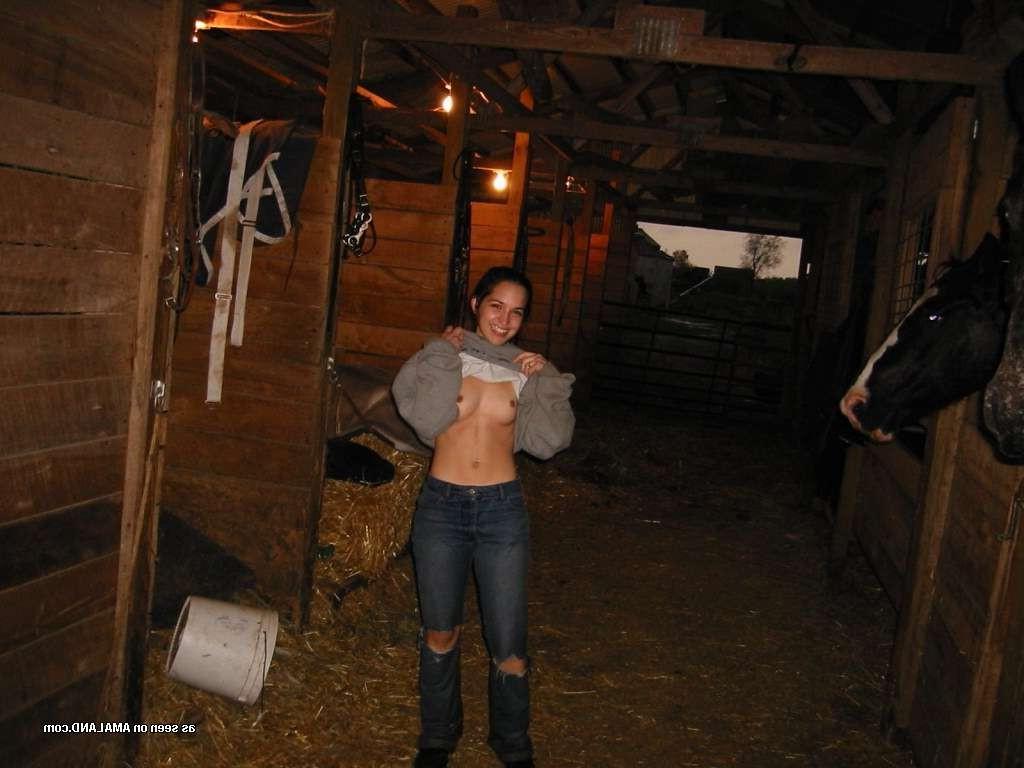 15P Homemade candid amateur teen girlfriend snapshots