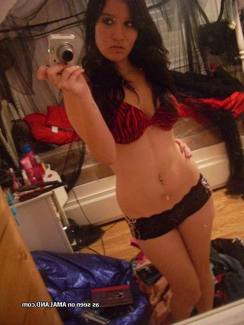 15P Perky amateur teen girlfriends strip and pose in homemade pics