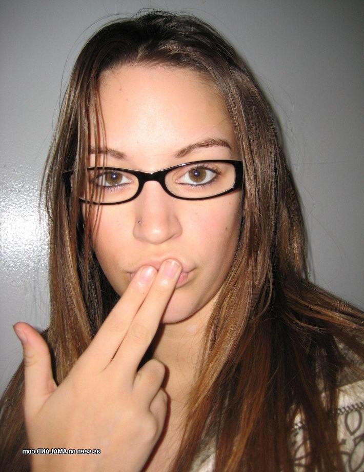 15P Homemade selfpix taken by gorgeous real amateur teen girlfriends