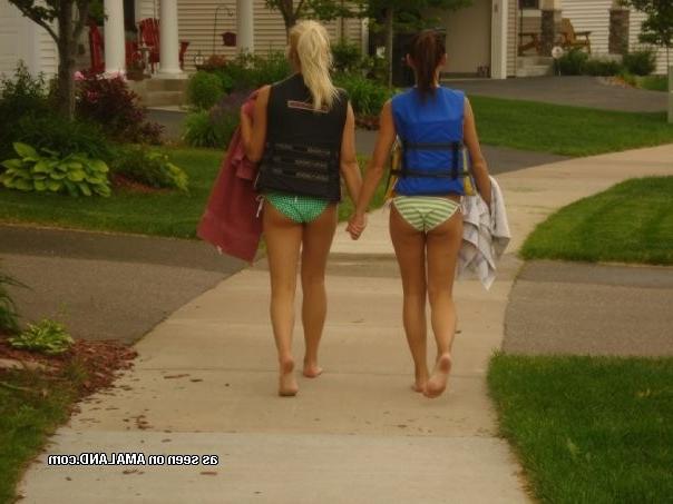 14P Homemade collection of flirting amateur barely legal girlfriends