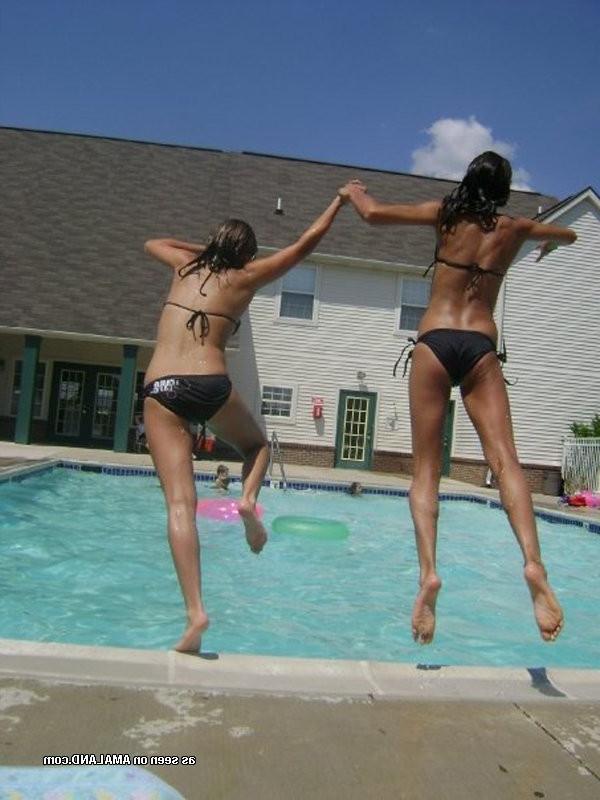 14P Homemade collection of flirting amateur barely legal girlfriends