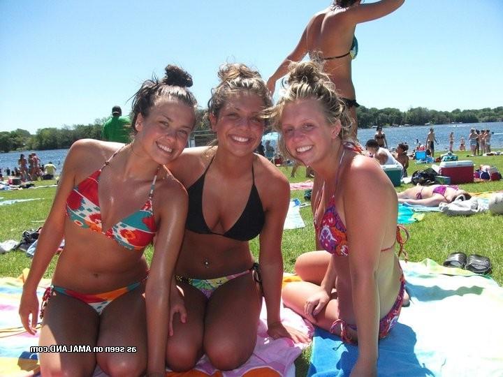 14P Homemade collection of flirting amateur barely legal girlfriends