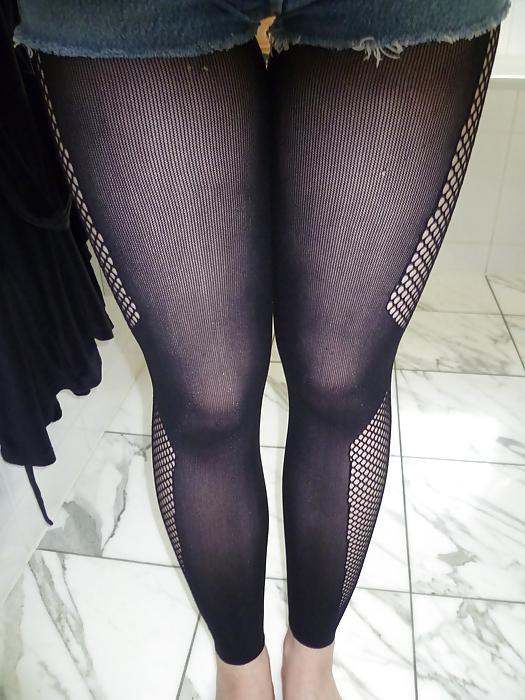 22P Sexy amateur girls in pantyhose