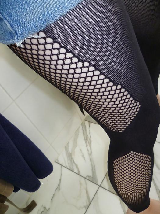 22P Sexy amateur girls in pantyhose